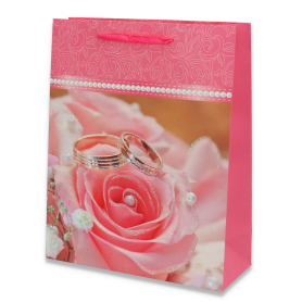 Papierowa torebka ślubne kwiaty